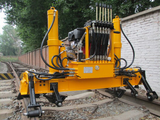 YQBJ-250型門式液(ye)壓起撥道機(jī)