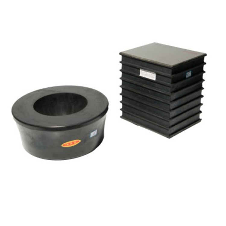 SS4系列牽引橡(xiang)膠堆、橡膠堆(duī)