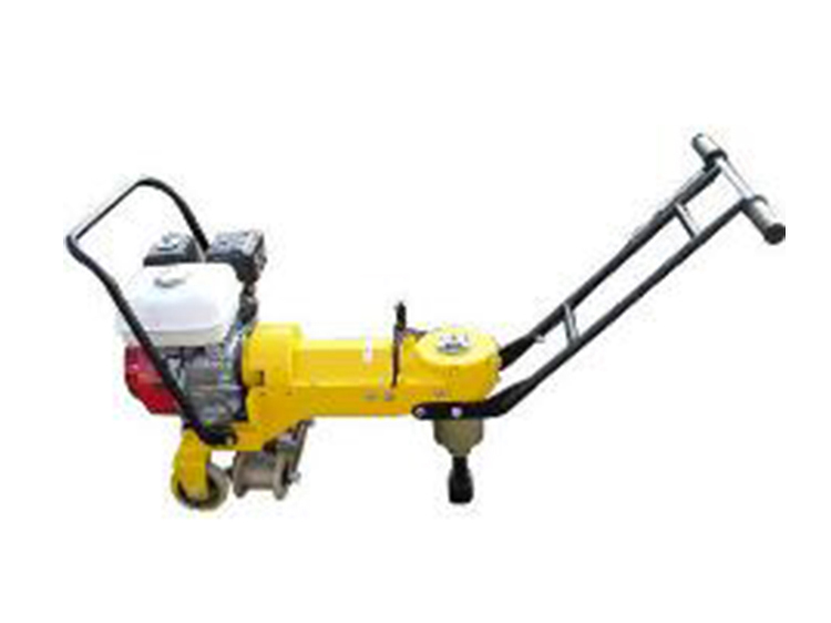 NLB-300型内燃(ran)螺栓扳手(shou)-内燃扳手(shǒu)