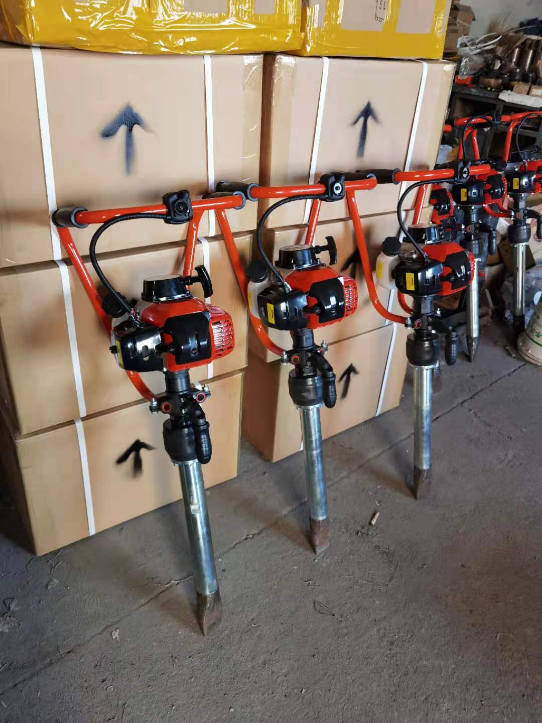 ND-4型手提式内(nèi)燃搗固鎬