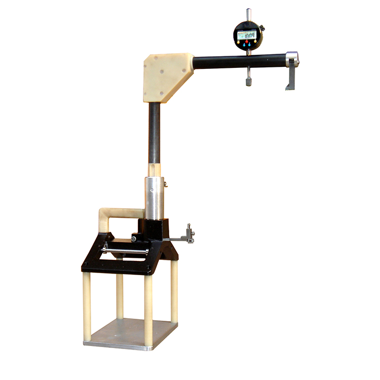 機車輪對(duì)車輪踏面(mian)跳動測量(liàng)器