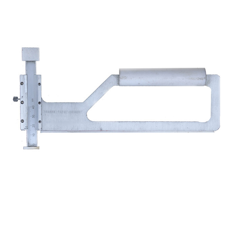 下旁承磨(mó)耗闆上平面(mian)至滾子上部(bu)距離檢測尺(chi)