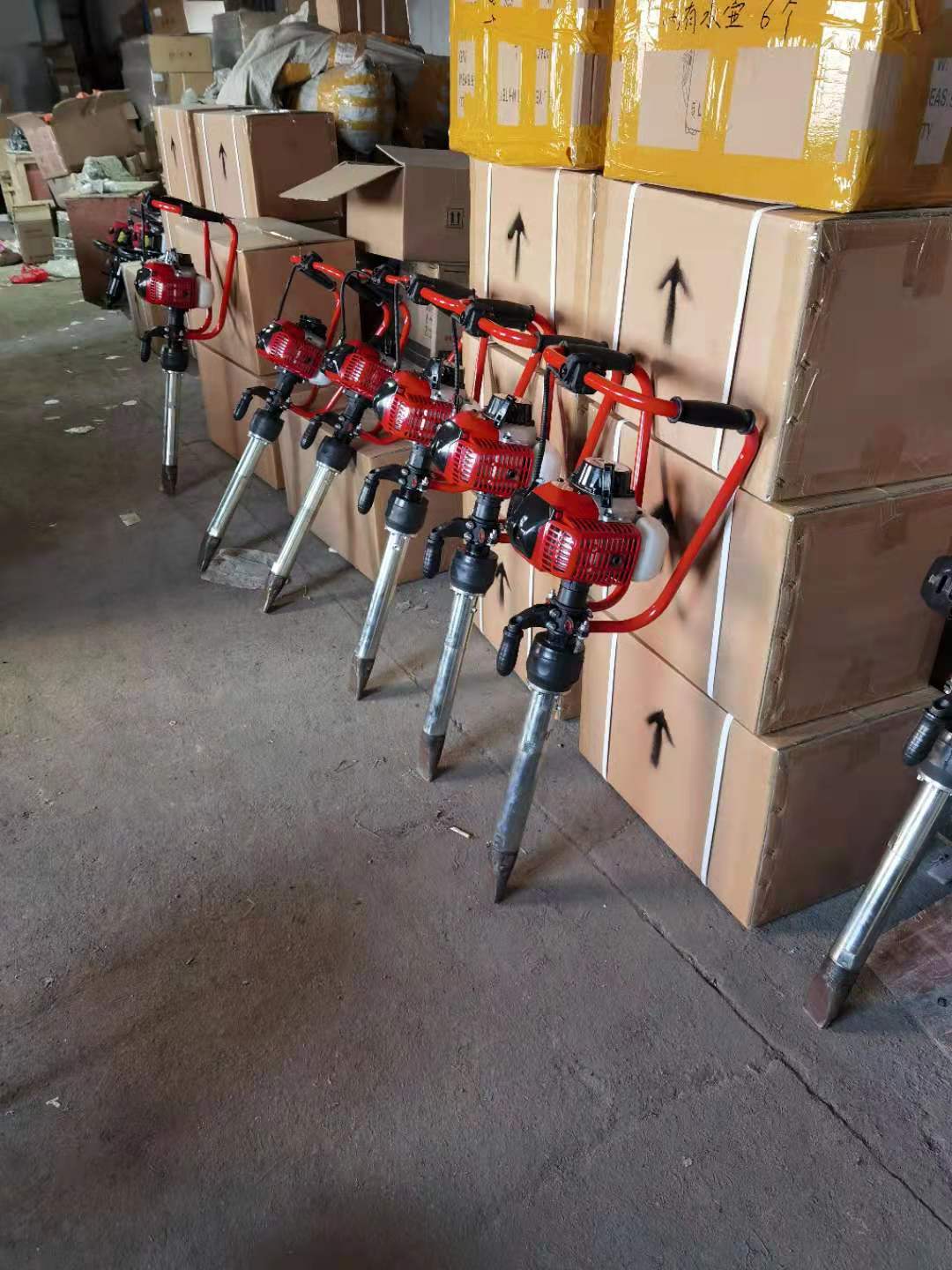 ND-4型手提式内(nèi)燃搗固鎬