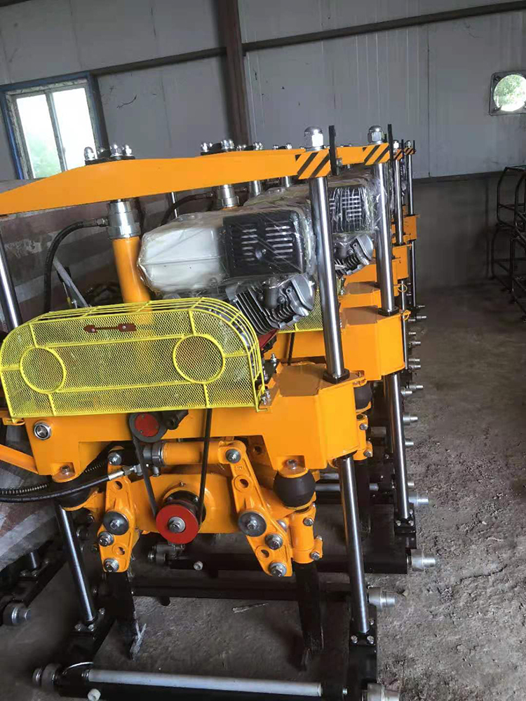 YD-22型液壓線路搗固(gù)機