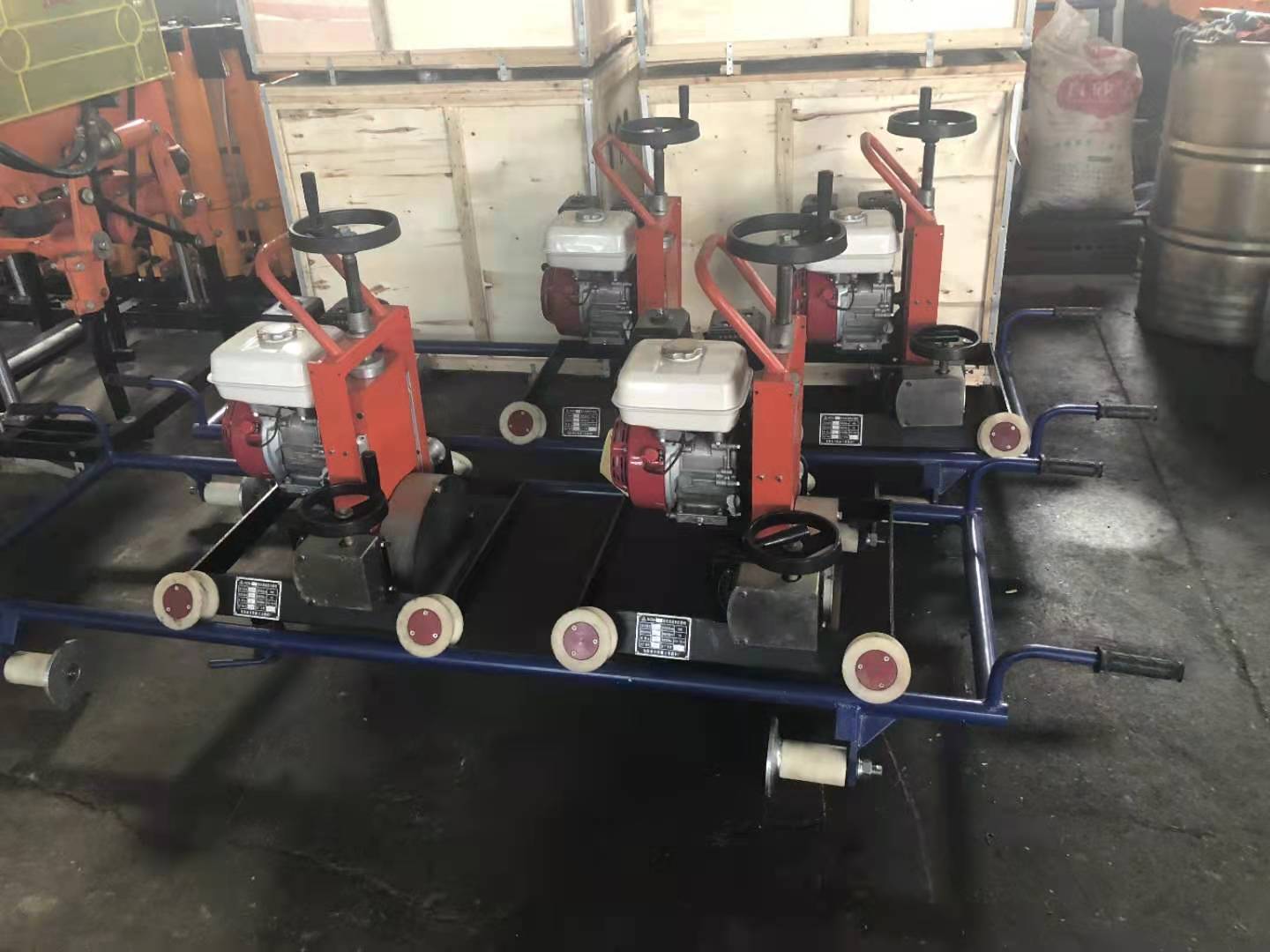 NCM-4.0型内燃(ran)道岔打磨機 