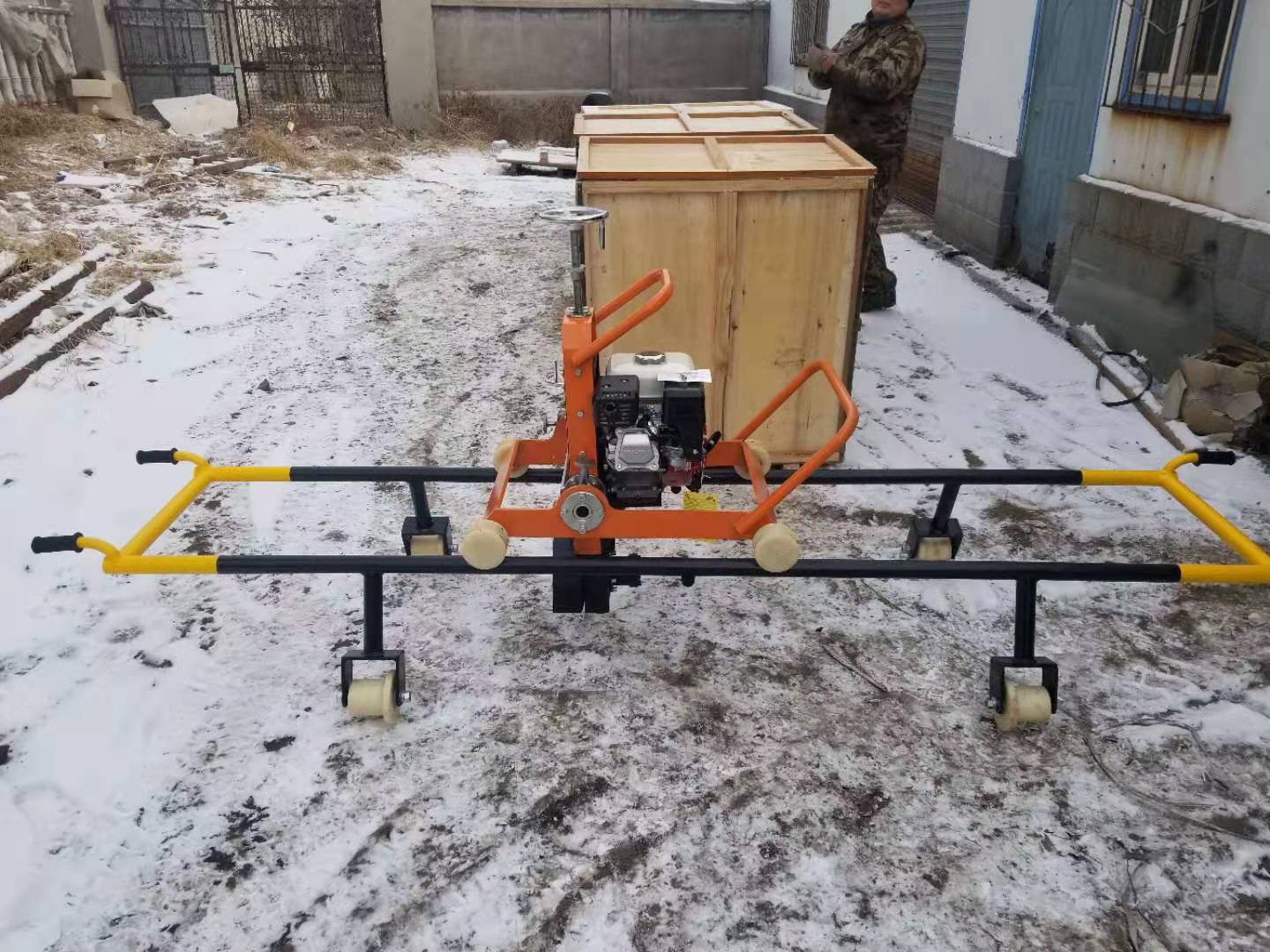 NCM-4.0型内燃道岔(cha)打磨機 